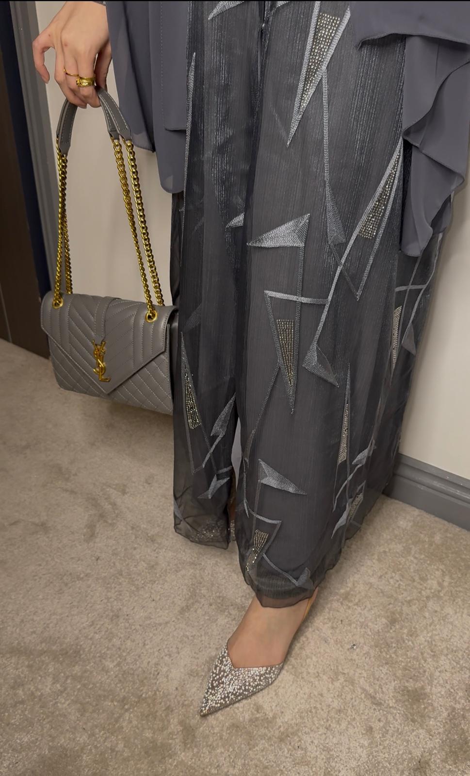 Amira Abaya Grey - Image 5
