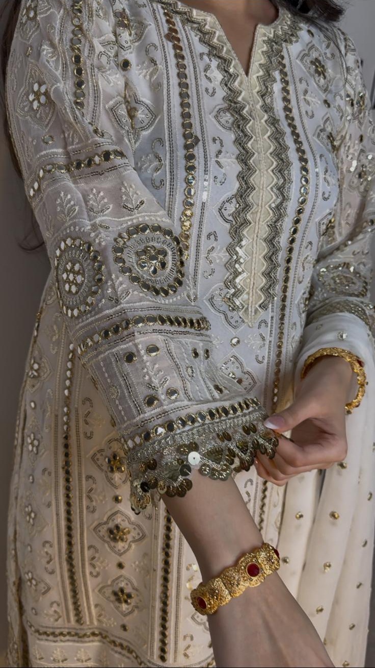 White Dove - Image 3